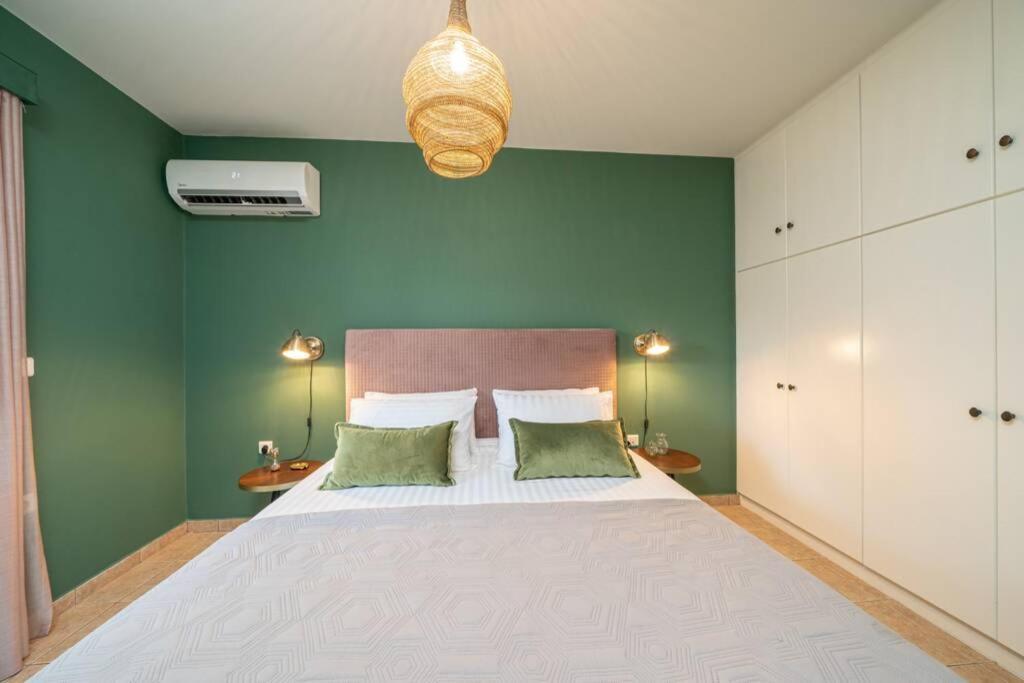 Central & Elegant Suite With Private Garden Argostoli  Luaran gambar