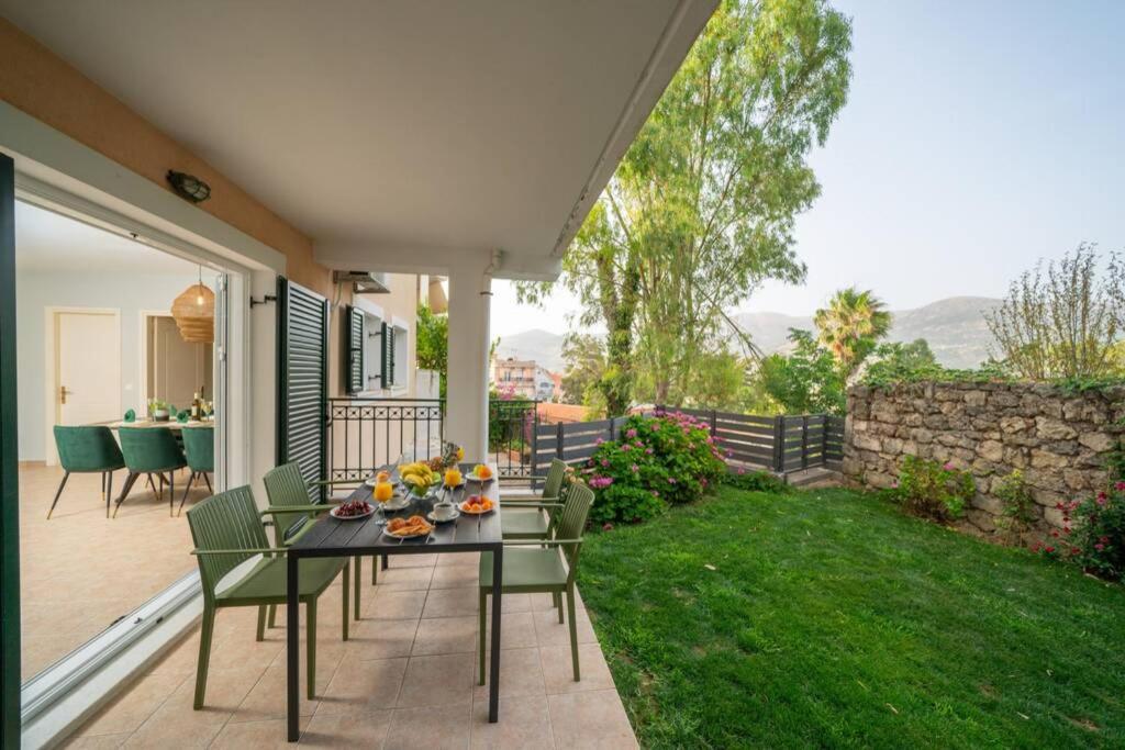 Central & Elegant Suite With Private Garden Argostoli  Luaran gambar